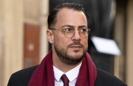 Le député LFI Sébastien Delogu à Marseille, le 7 janvier 2025 ( AFP / MIGUEL MEDINA )