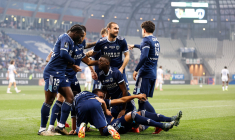 Le Paris FC arrache la victoire à Grenoble et repasse deuxième