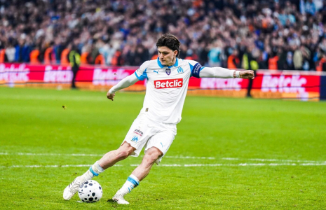 « Qu’il retourne en Argentine » : les fans de l'OM n'en peuvent plus de Leonardo Balerdi