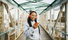 Des modèles d‘écouteurs sont parfaitement adaptés au sport. ( crédit photo : Getty Images )