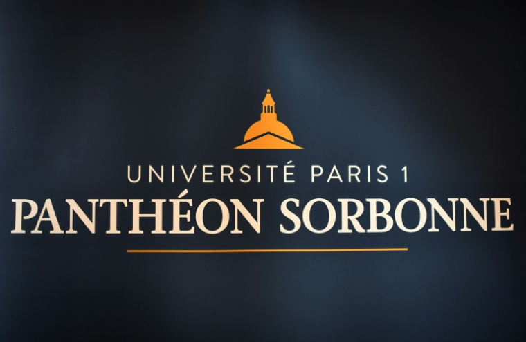 L'université Paris 1 Panthéon-Sorbonne a fait état d'"actes antisémites" subis ces derniers jours par certains de ses étudiants, indiquant qu'elle condamne "avec la plus grande fermeté" ces "dérives inadmissibles" et que "tout est et sera fait pour poursuivre" les coupables ( AFP / STEPHANE DE SAKUTIN )