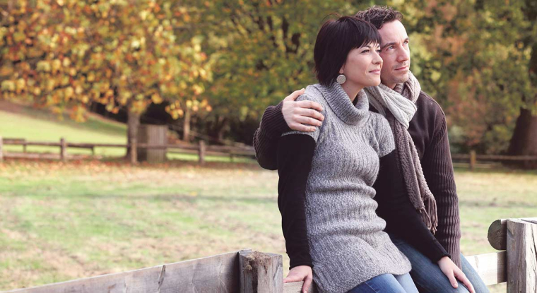 Le mariage n'offre pas automatiquement une protection idéale du conjoint en cas de décès. (© Fotolia)