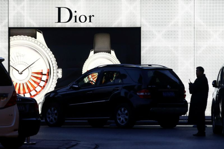 L'extérieur d'un magasin Dior à Pékin