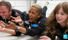 SpaceX s'apprête à envoyer ses quatre premiers touristes dans l'espace