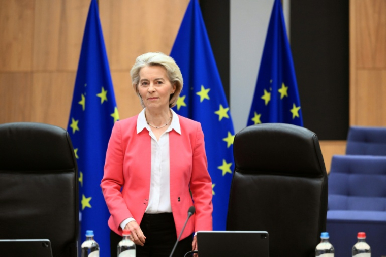 La présidente de la Commission européenne Ursula von der Leyen à Bruxelles, le 14 janvier 2026 ( AFP / Nicolas TUCAT )
