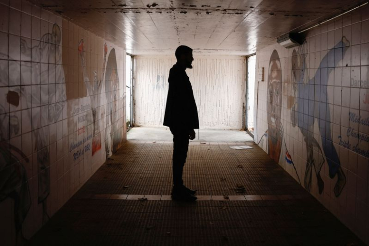 Mohamed Assam pose après une interview avec Reuters