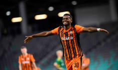 Le Shakhtar d'Arda Turan s'amuse contre un club finlandais en Ligue Europa