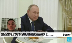 Ukraine : vers une désescalade ? Emmanuel Macron poursuit son marathon diplomatique