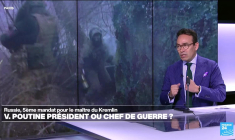 Russie : Vladimir Poutine président ou chef de guerre ?
