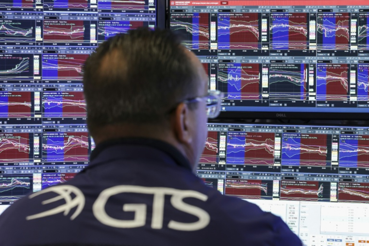 Un opérateur à la Bourse de New York, le 30 octobre 2025 ( AFP / ANGELA WEISS )