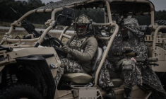 Des membres des forces spéciales frnaçaises à Martignas-sur-Jalle, le 3 avril 2025. (illustration) ( AFP / PHILIPPE LOPEZ )