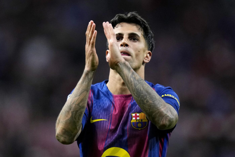 João Cancelo signe un record inédit