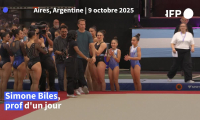 La légende de la gymnastique Simone Biles anime un atelier à Buenos Aires