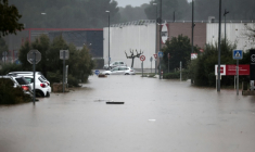 Inondations à Saint-Mitre-les-Remports, près de Marseille, le 20 octobre 2026 dans les Bouches-du-Rhône ( AFP / Thibaud MORITZ )