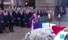 Décès de Valéry Giscard d'Estaing : minute de silence à l'Assemblée nationale et au Sénat