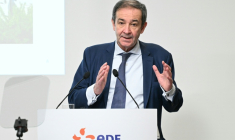 Le PDG d'EDF Bernard Fontana s'exprime lors de la présentation des résultats du groupe, le 20 février 2026 à Paris ( AFP / Bertrand GUAY )