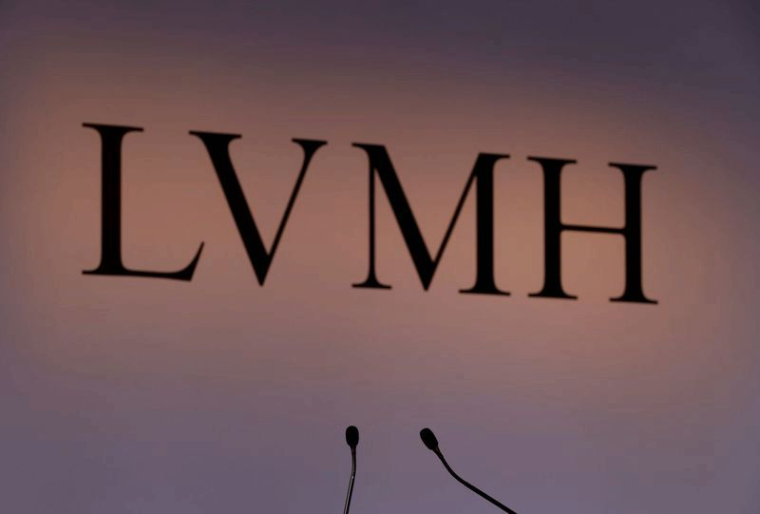 LA CRISE DU CORONAVIRUS VA ENCORE PESER PENDANT DES MOIS, DIT LVMH