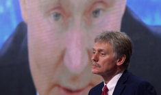 Le porte-parole du Kremlin, Dmitri Peskov, le 17 décembre 2020 à Moscou. ( AFP / NATALIA KOLESNIKOVA )
