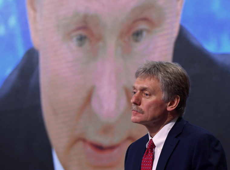 Le porte-parole du Kremlin, Dmitri Peskov, le 17 décembre 2020 à Moscou. ( AFP / NATALIA KOLESNIKOVA )