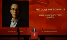 Le directeur général de L'Oréal Nicolas Hieronimus le 15 juin 2023 à New York ( GETTY IMAGES NORTH AMERICA/AFP / DIMITRIOS KAMBOURIS )