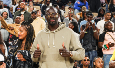 Mamadou Sakho et la France champions du monde (des créateurs)