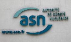 Le logo de l'Autorité de sûreté nucléaire française (ASN) à son siège de Montrouge