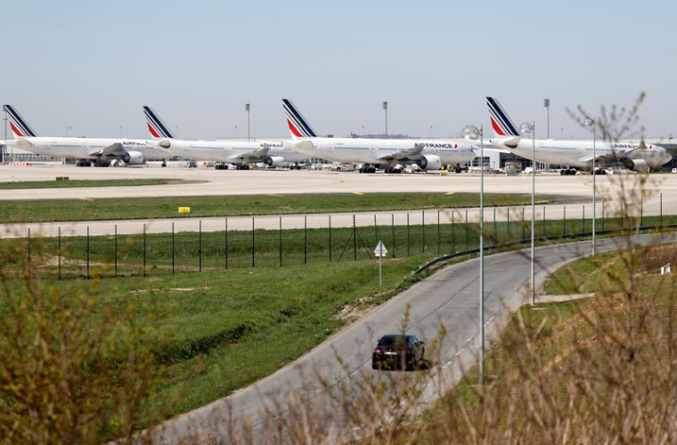 AIR FRANCE-KLM DIT AVOIR BESOIN DE LIQUIDITÉS D'ICI LE 3E TRIMESTRE