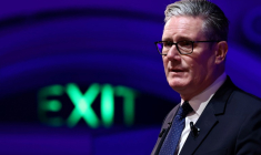 Le Premier ministre travailliste Keir Starmer, le 26 septembre 2025 à Londres ( AFP / HENRY NICHOLLS )