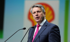 Ben Van Beurden, en 2015, à Paris ( AFP / ERIC PIERMONT )