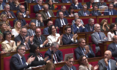 Lecornu annonce la suspension de la réforme des retraites