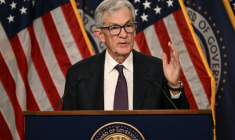 Le président de la Fed, Jerome Powell, le 18 mars 2026 à Washington ( AFP / Brendan SMIALOWSKI )