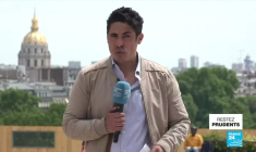 Place du Trocadéro à Paris, les touristes parisiens ont remplacé les touristes étrangers