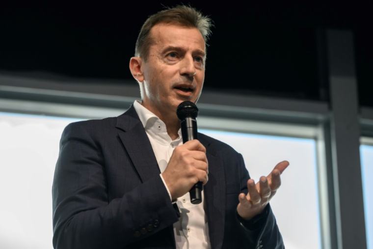 Le patron d'Airbus Guillaume Faury à Toulouse, le 24 mars 2025 ( AFP / Ed JONES )