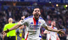 « Je suis né à Lyon et je mourrai Lyonnais » : Cherki clame son amour pour l’OL