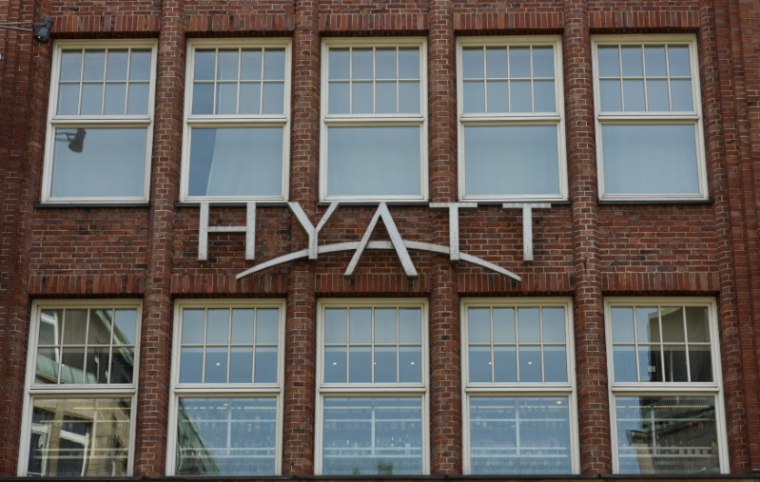 HYATT FAIT MARCHE ARRIÈRE SUR NH HOTELS, MINOR S'EST RENFORCÉ