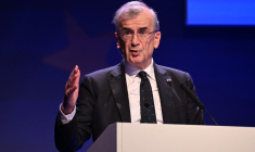Francois Villeroy de Galhau, à Francofort, le 22 novembre 2024 ( AFP / KIRILL KUDRYAVTSEV )