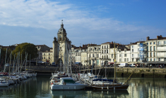 Les résidences secondaires vont être taxées à 60 % à La Rochelle (Charente-Maritime). (illustration) (ZorroP / Pixabay)
