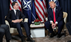 Trump se félicite d'un "accès total" au Groenland