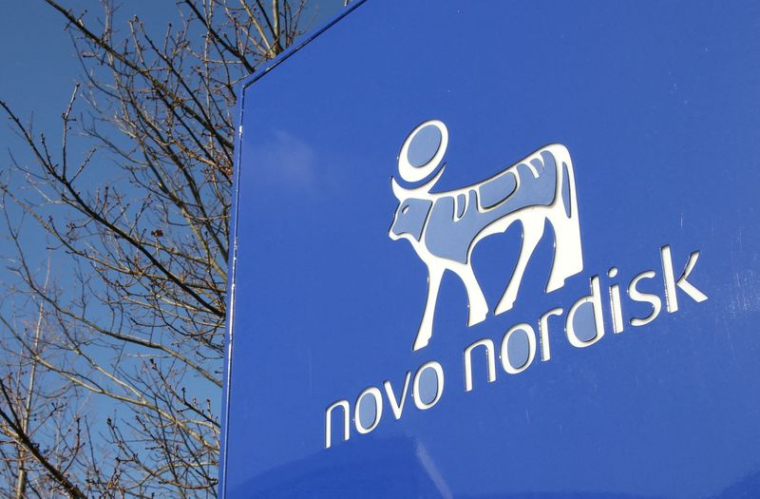 Une vue montre le logo de Novo Nordisk au bureau de l'entreprise à Bagsvaerd