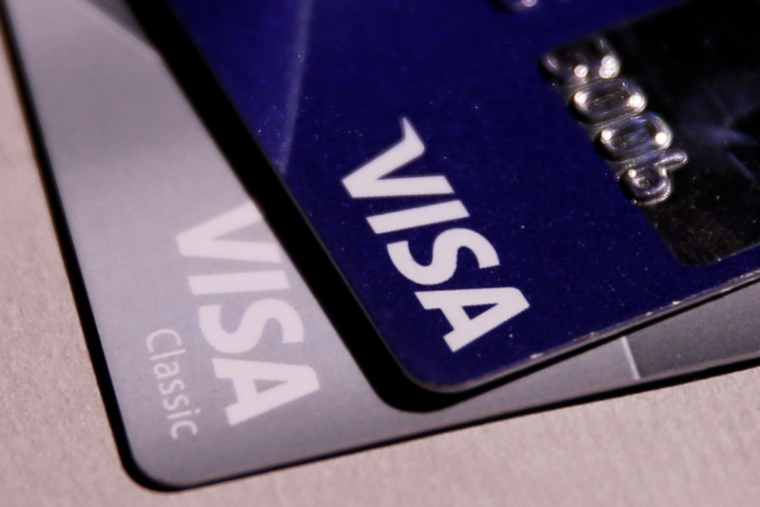 VISA RELÈVE SES PRÉVISIONS APRÈS UN TROISIÈME TRIMESTRE MEILLEUR QU'ATTENDU