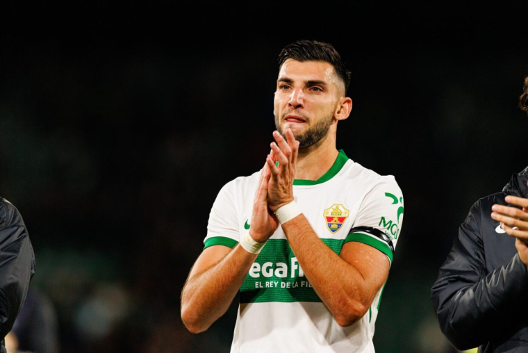 Plus de dix ans de prison requis contre Rafa Mir, accusé de viol et de coups et blessures