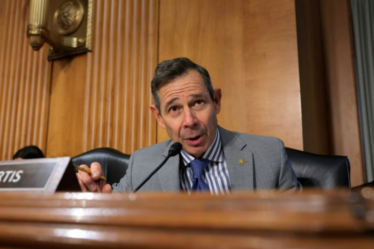 Le sénateur républicain John Curtis (Utah), le 2 juin 2026 à Washington ( GETTY IMAGES NORTH AMERICA / Anna Moneymaker )