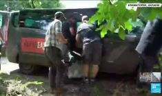 Guerre en Ukraine : partir ou rester, le dilemme des familles ukrainiennes