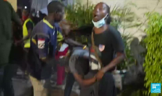 Gambie : Adama Barrow réélu, des échauffourées à Banjul