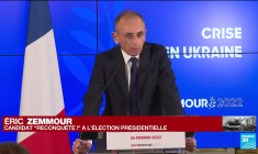 France : l'invasion russe en Ukraine s'invite dans la campagne électorale française