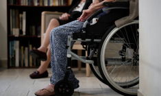 FRANCE: LE CONSEIL D'ETAT AUTORISE CERTAINES SORTIES DE RÉSIDENTS D'EHPAD