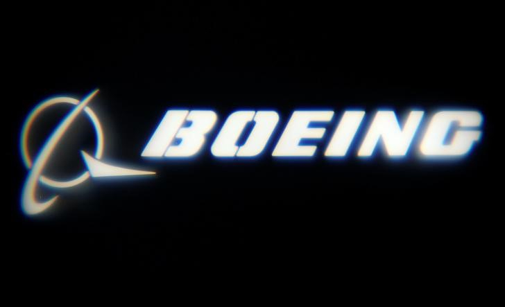 BOEING DISCUTE DU RACHAT DE L'ÉQUIPEMENTIER WOODWARD