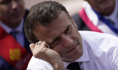 Emmanuel Macron, à Ganges, le 20 avril 2023 ( POOL / DANIEL COLE )