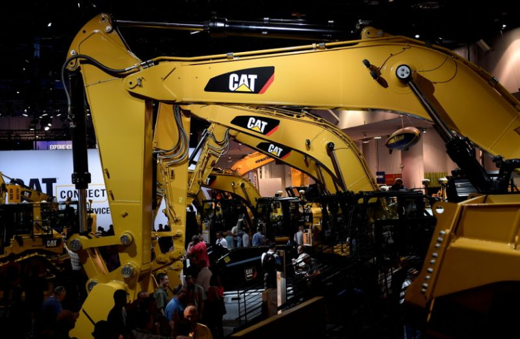 CATERPILLAR: LA DEMANDE D'ÉQUIPEMENTS LOURDS TIRE LE BÉNÉFICE AU TROISIÈME TRIMESTRE