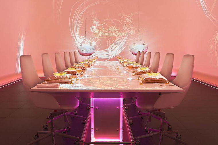 Découvrez où se trouvent les restaurants les plus chers du monde. Crédit photos : Captures site internet https://www.sublimotionibiza.com/